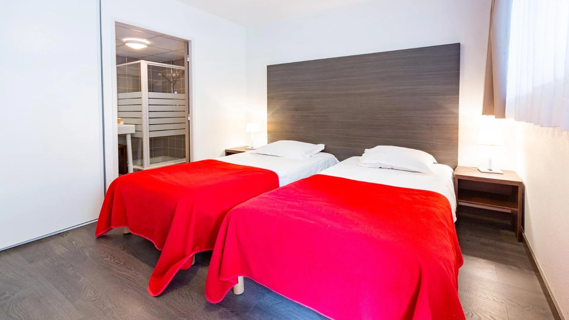 Chambre disponible pour un séminaire d'entreprise à Vacancéole - Le Domaine du Mont - Mont St Michel - Roz-sur-Couesnon