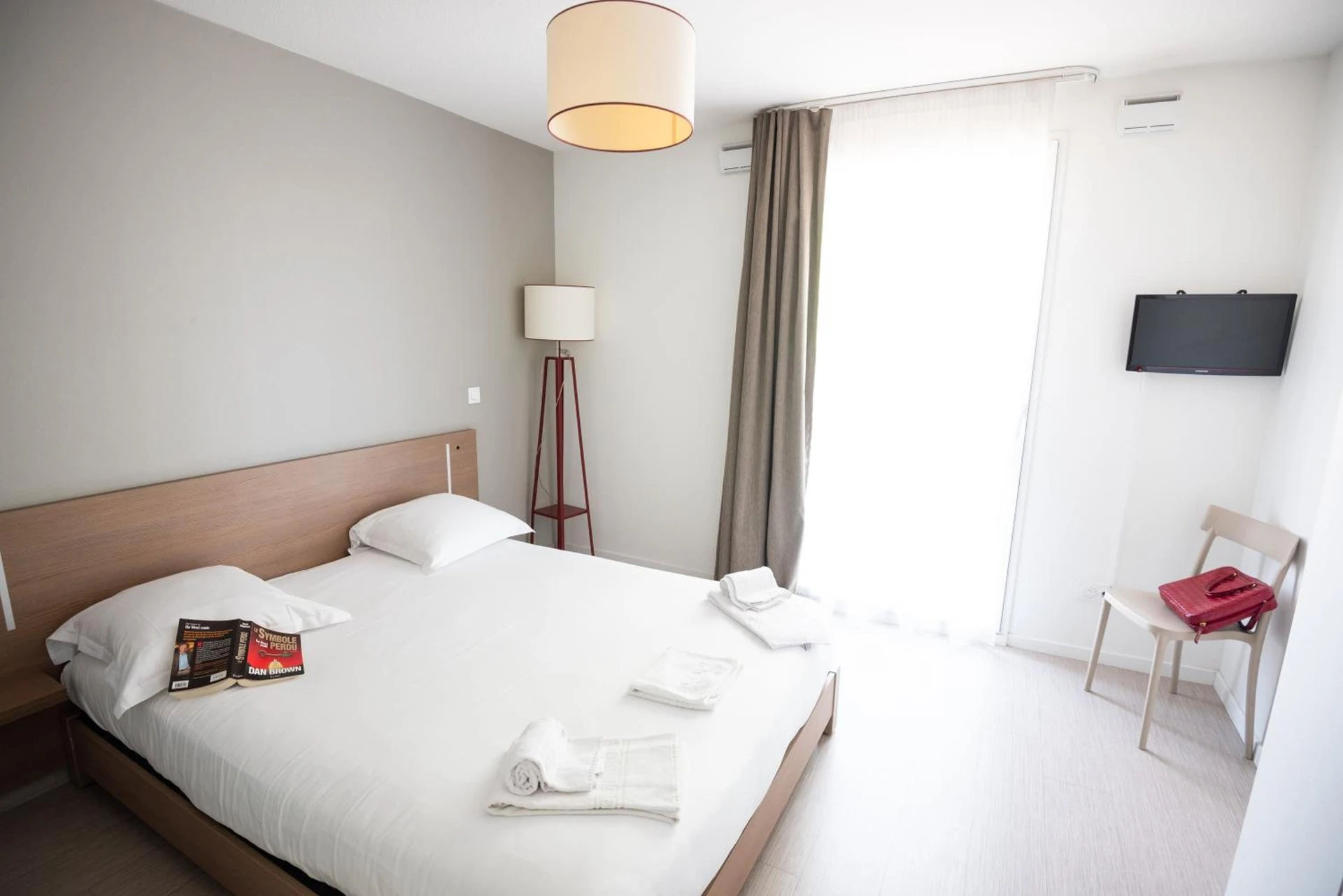 Chambre disponible pour un séminaire d'entreprise à Zenitude Hôtel-Résidences Narbonne Centre - Narbonne