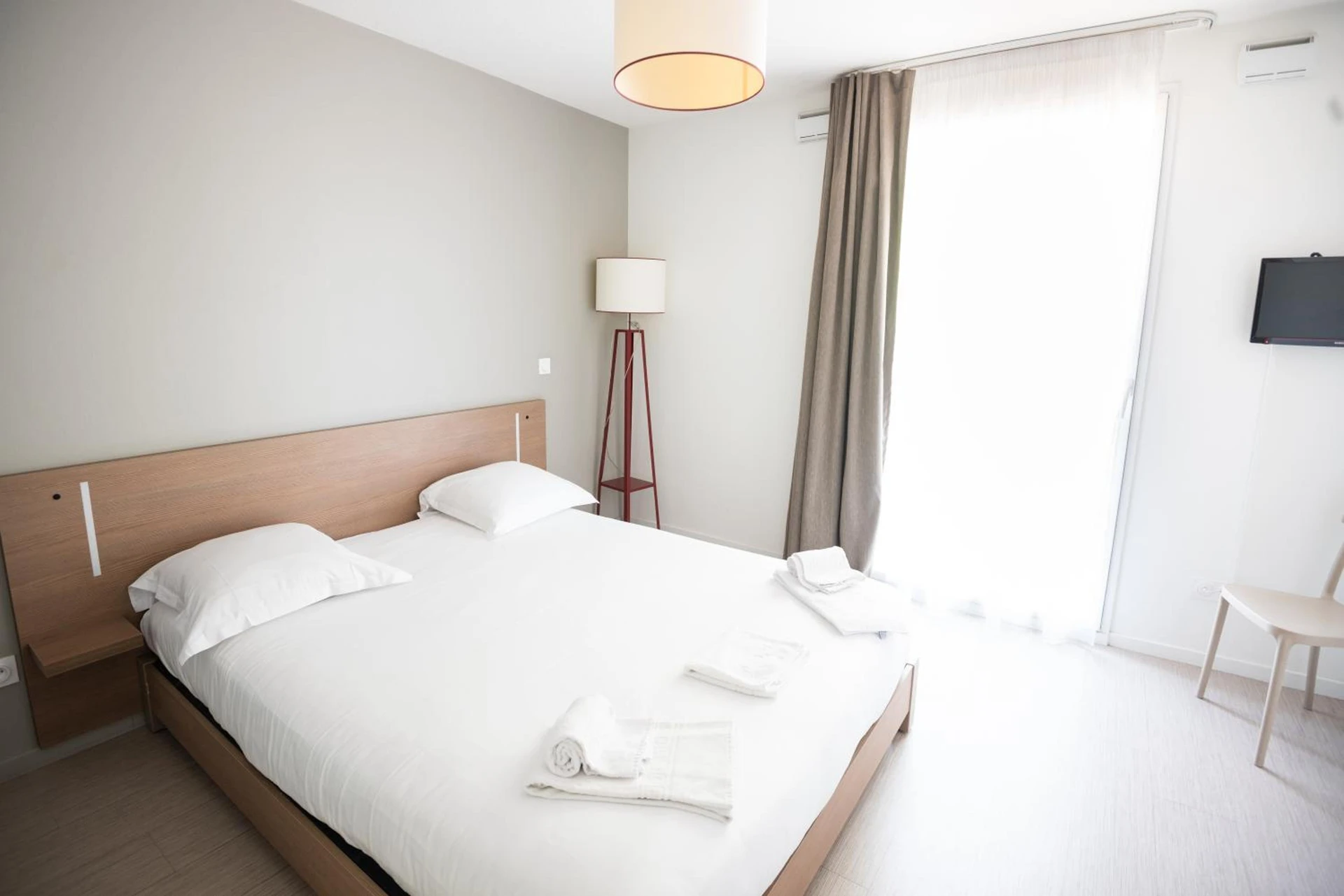 Magnifique chambre pour un séminaire d'entreprise à Zenitude Hôtel-Résidences Narbonne Centre - Narbonne