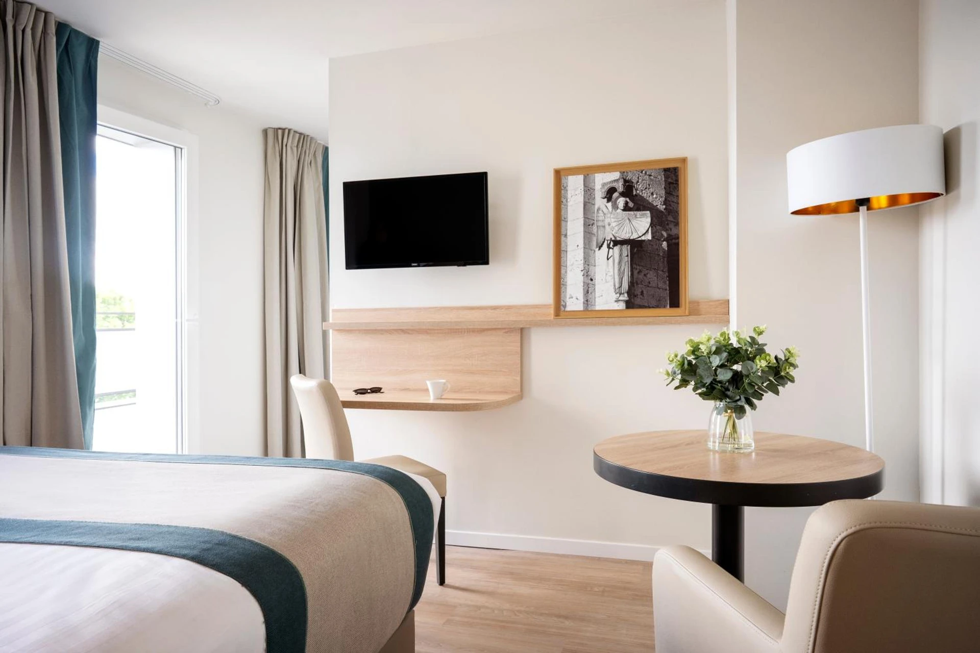 Magnifique chambre pour un séminaire d'entreprise à Residhome Chartres - Chartres