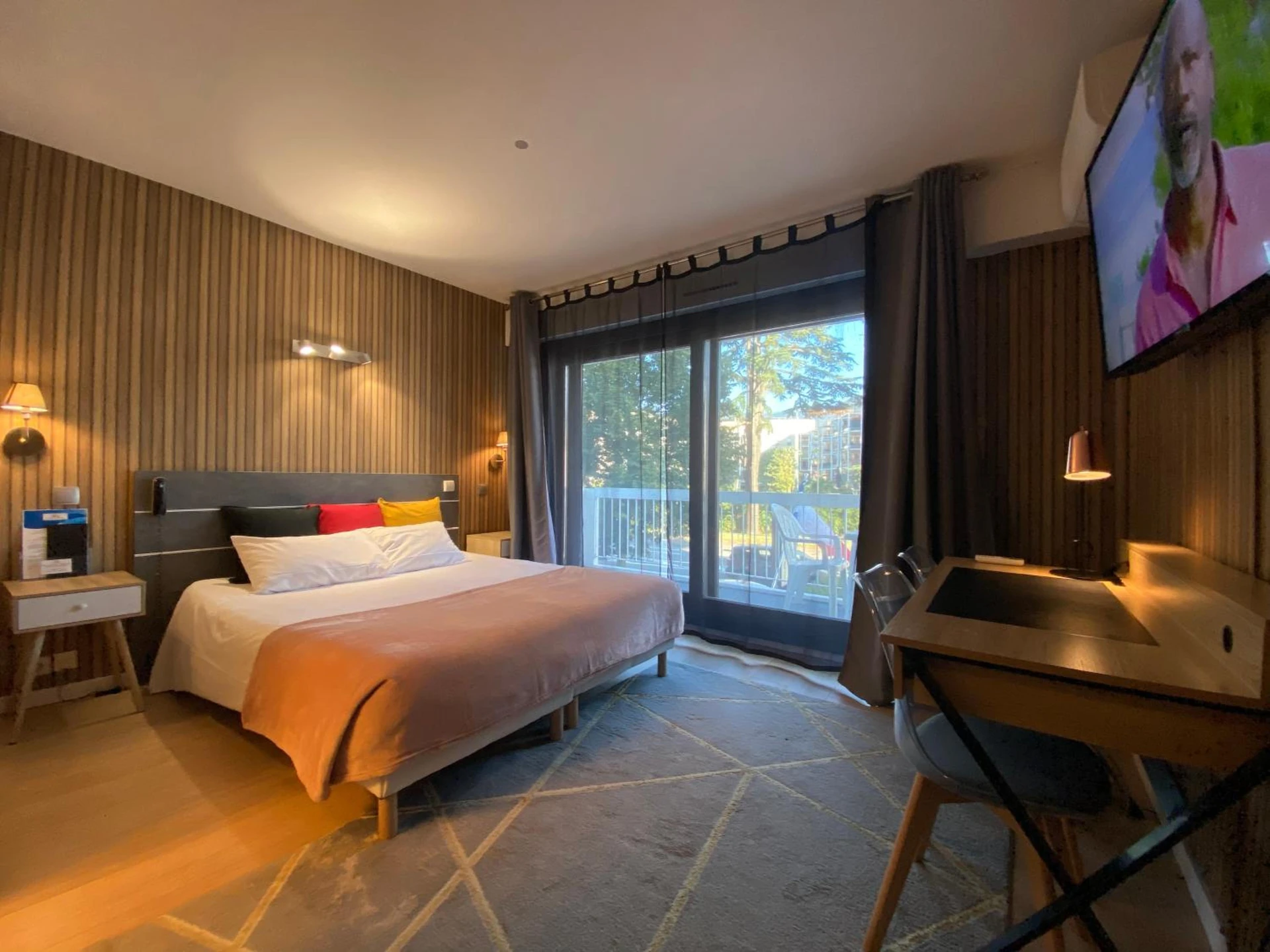 Salle de séminaire à Savoie Hotel aux portes de Genève - Organiser un événement professionnel à Saint-Julien-en-Genevois