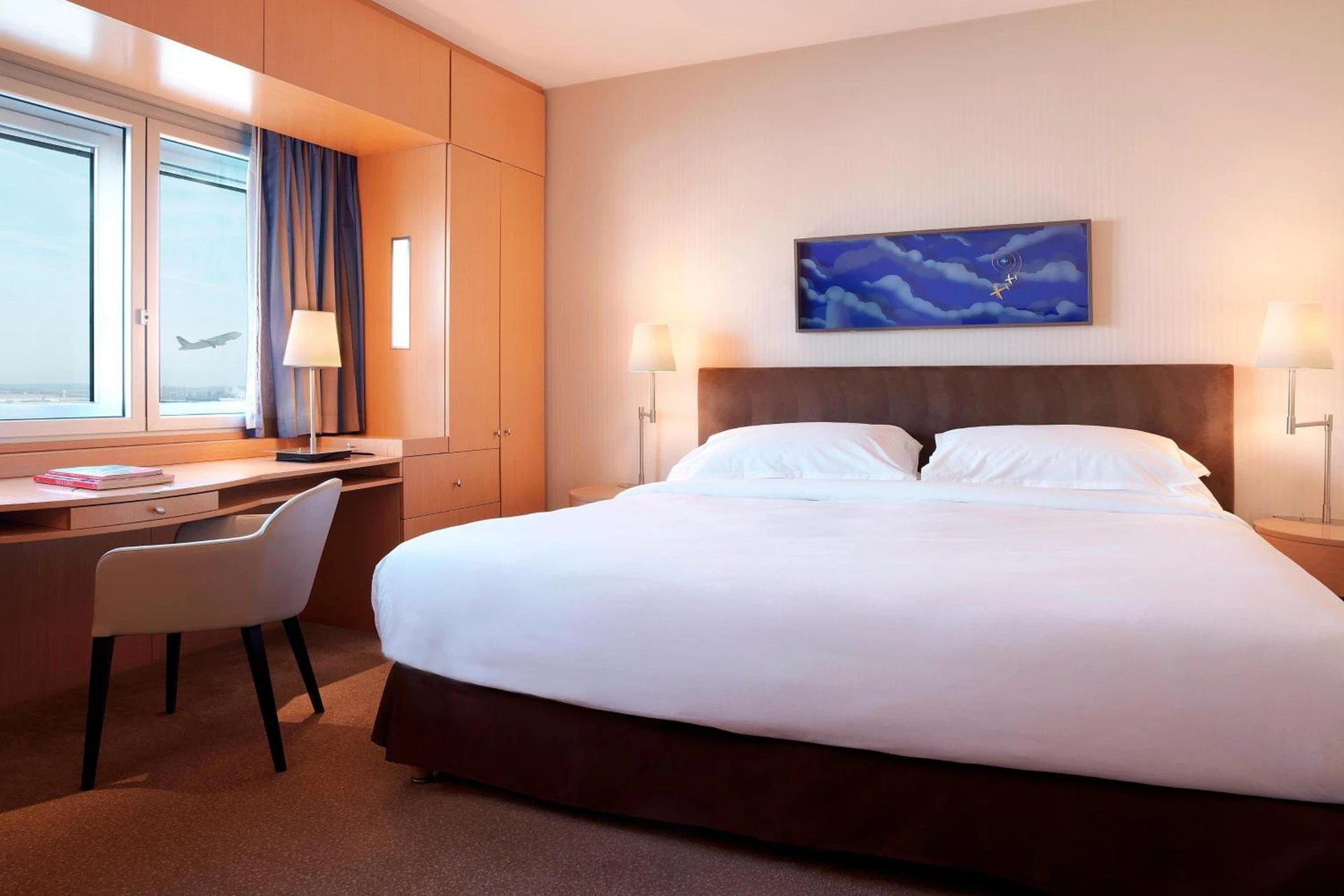Chambre disponible pour un séminaire d'entreprise à Sheraton Paris Charles de Gaulle Airport Hotel - Roissy-en-France
