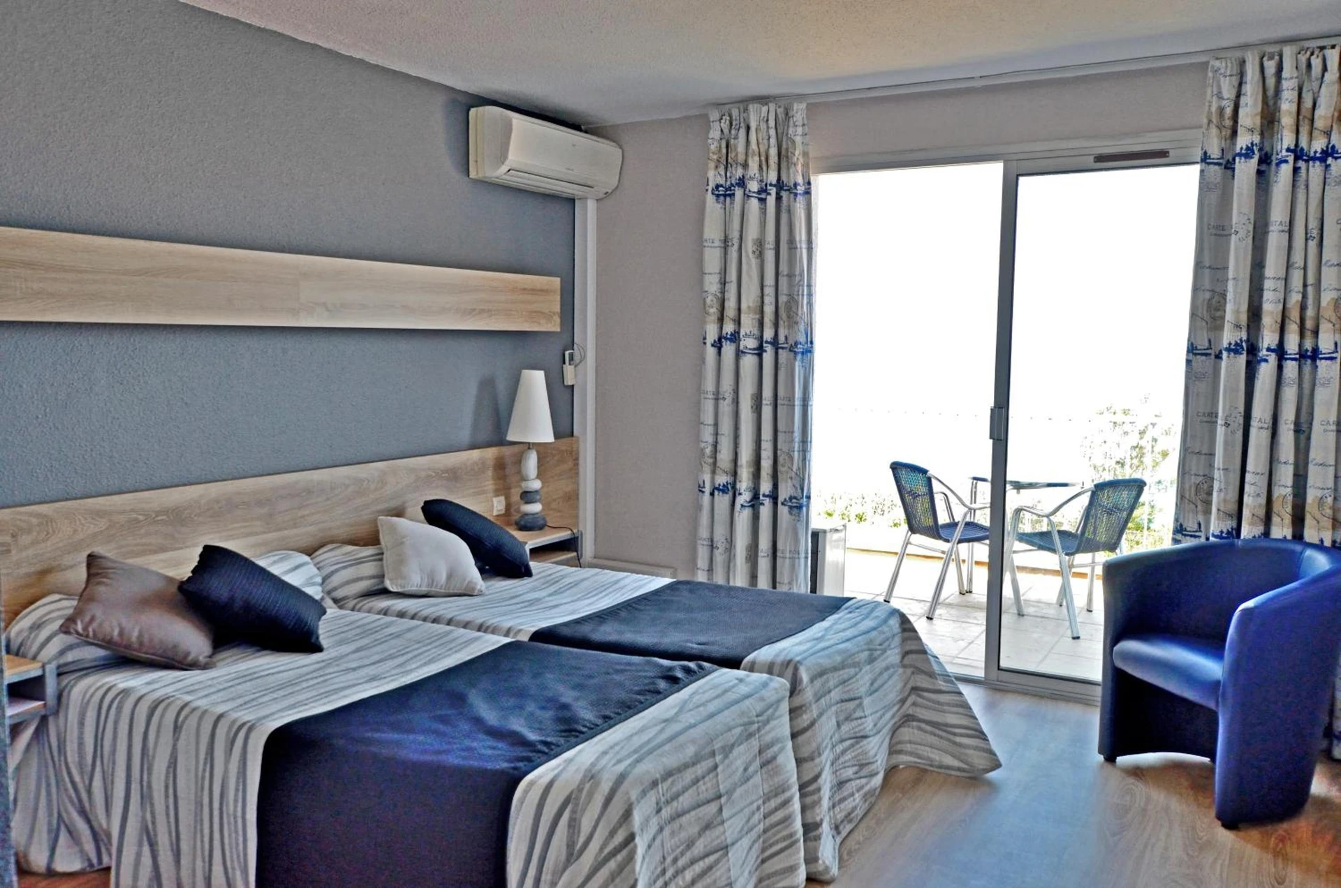 Chambre disponible pour un séminaire d'entreprise à Logis Hotel Solhotel - Banyuls-sur-Mer