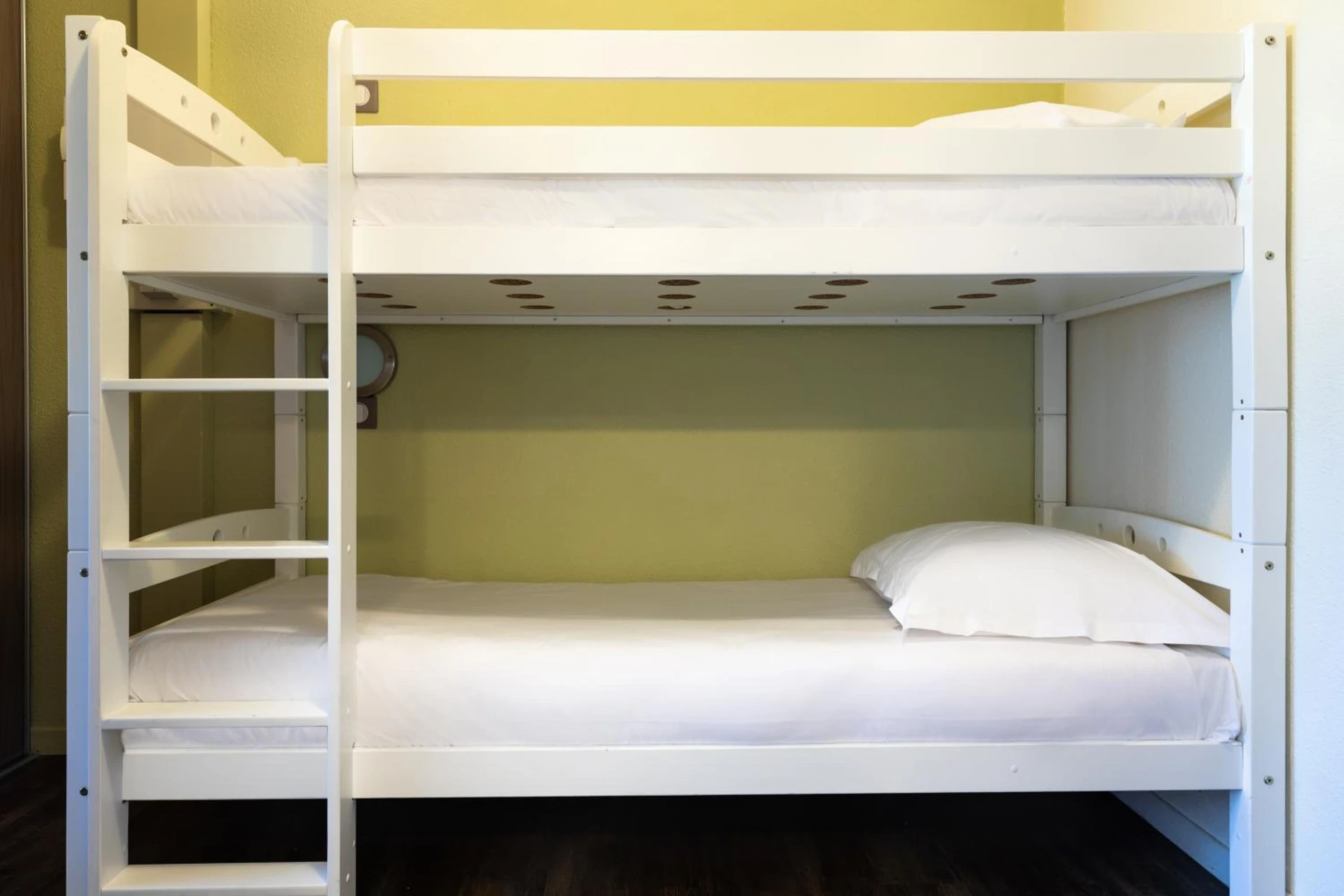 Magnifique chambre pour un séminaire d'entreprise à SOWELL Family Les Amandiers - Arles