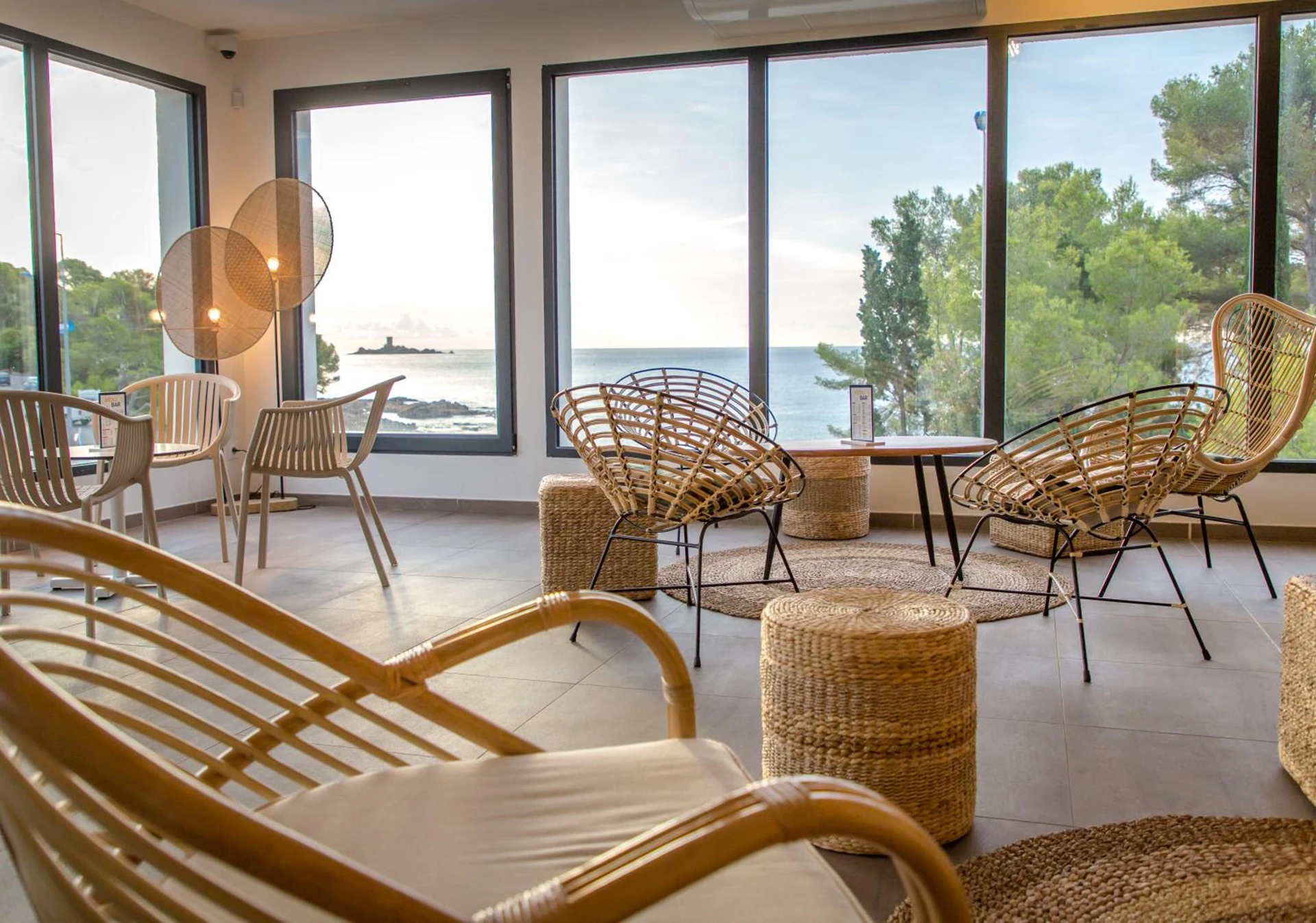Organiser un séminaire d'entreprise : SOWELL HOTELS La Plage à saint-raphael