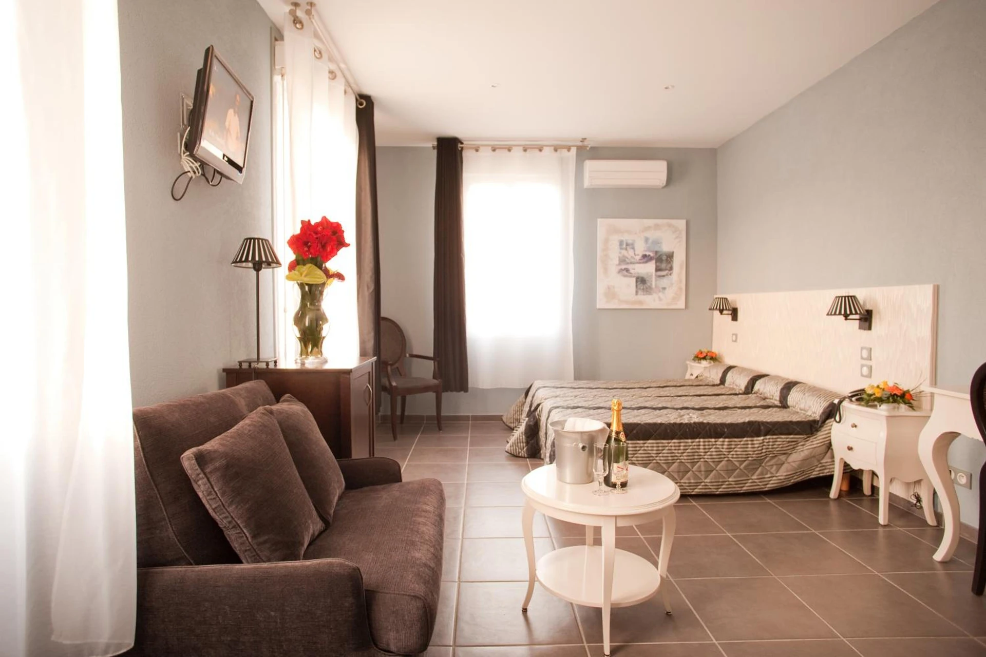 Chambre disponible pour un séminaire d'entreprise à Splendid Hôtel - LʼÎle-Rousse