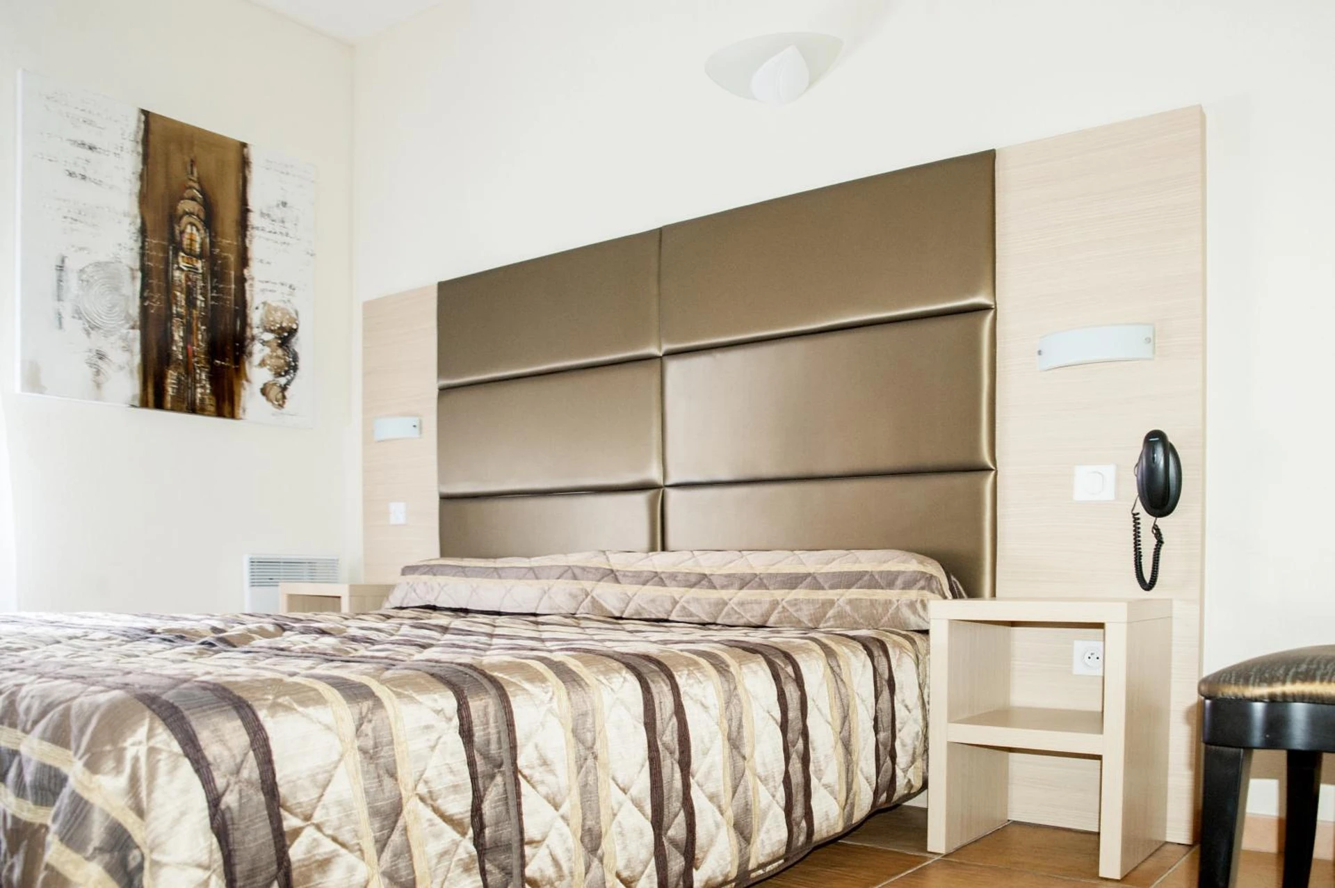 Chambre disponible pour un séminaire d'entreprise à Splendid Hôtel - LʼÎle-Rousse