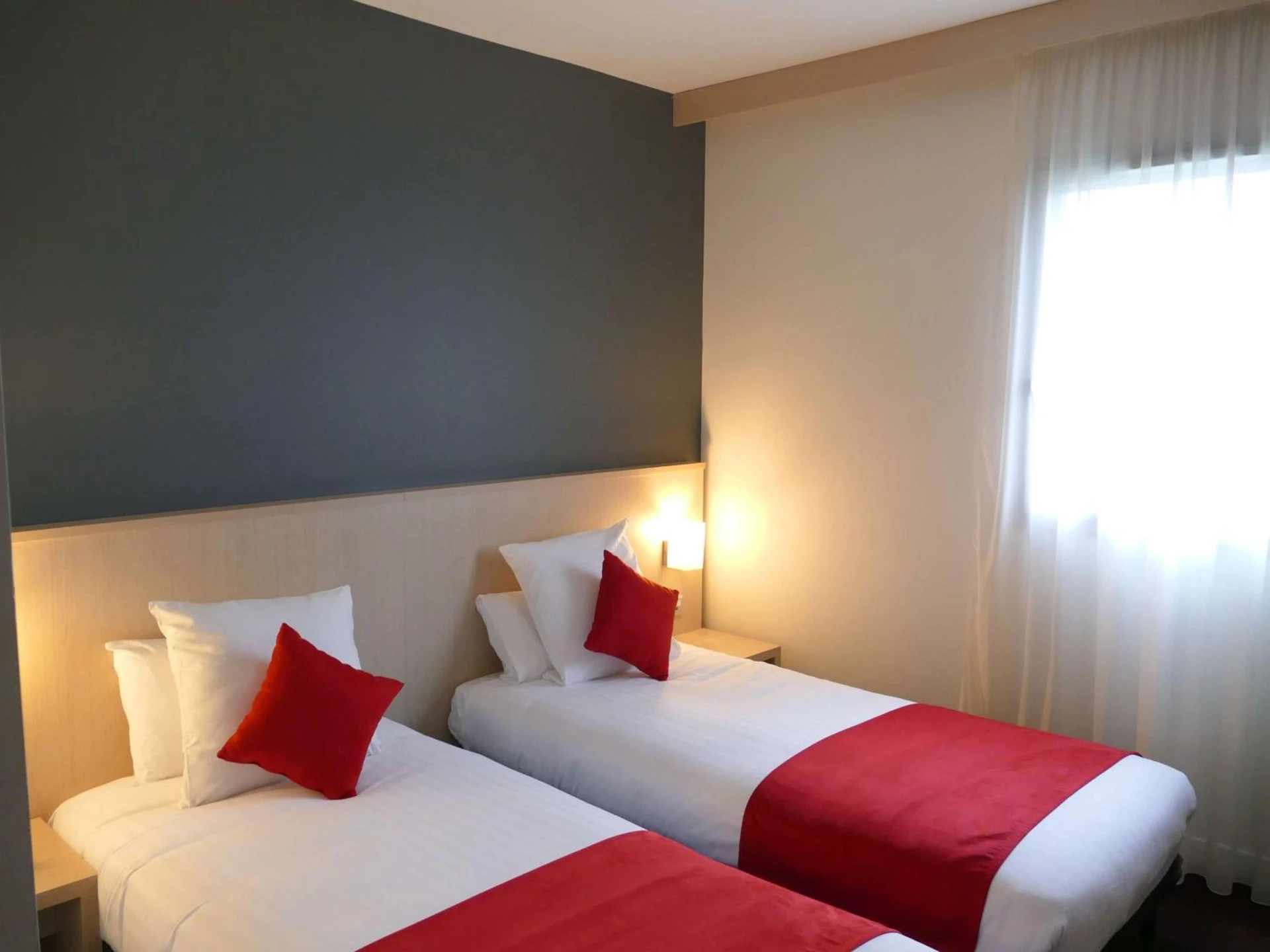 Magnifique chambre pour un séminaire d'entreprise à Sure Hotel by Best Western Nantes Beaujoire - Nantes