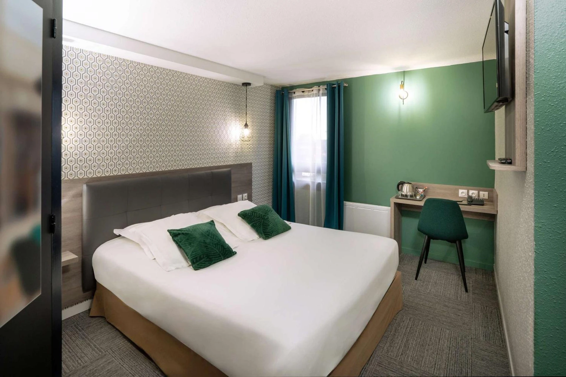 Chambre disponible pour un séminaire d'entreprise à Sure Hotel by Best Western Rouvignies Valenciennes - Valenciennes