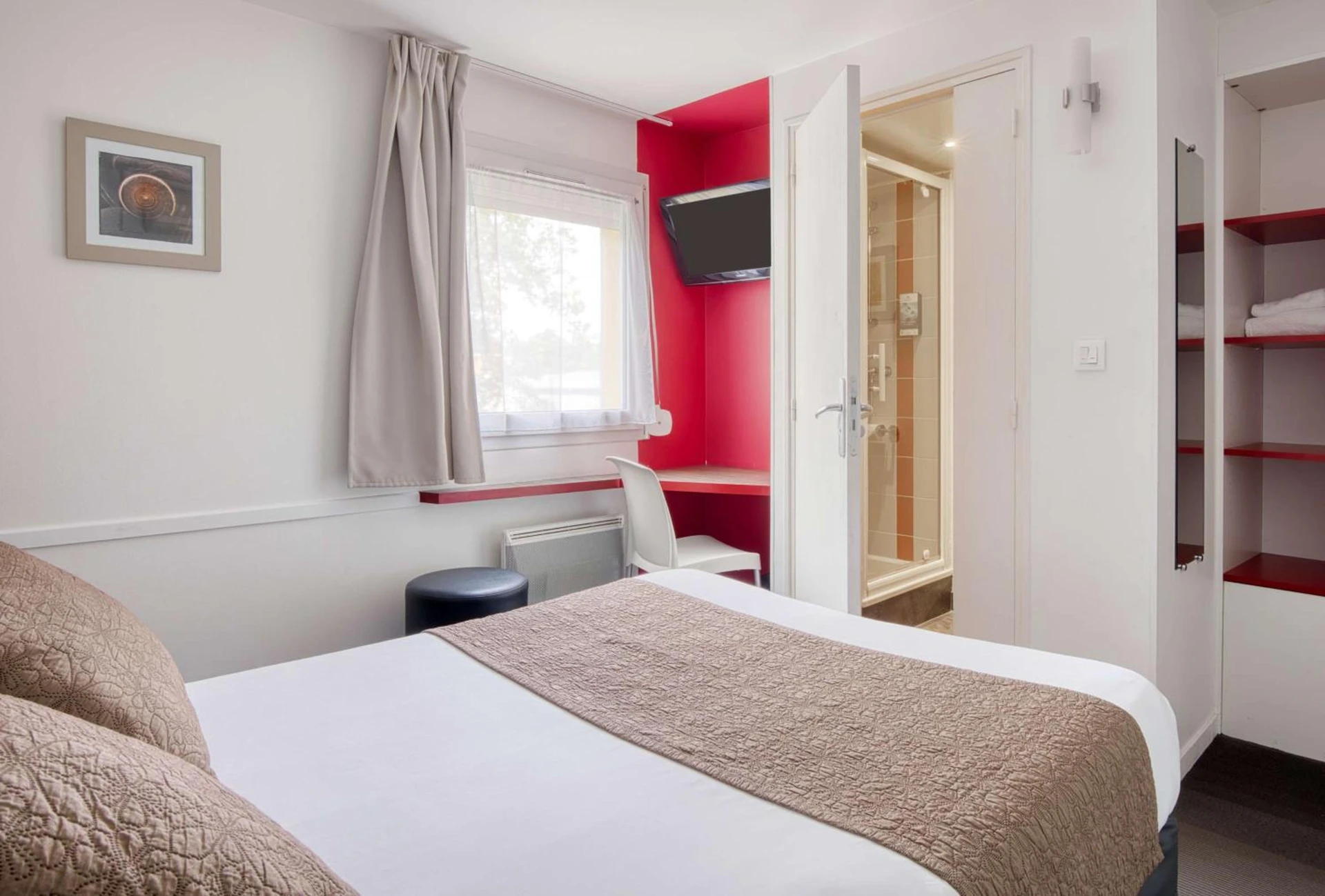 Chambre disponible pour un séminaire d'entreprise à Sure Hotel by Best Western Nantes Saint-Herblain - Saint-Herblain