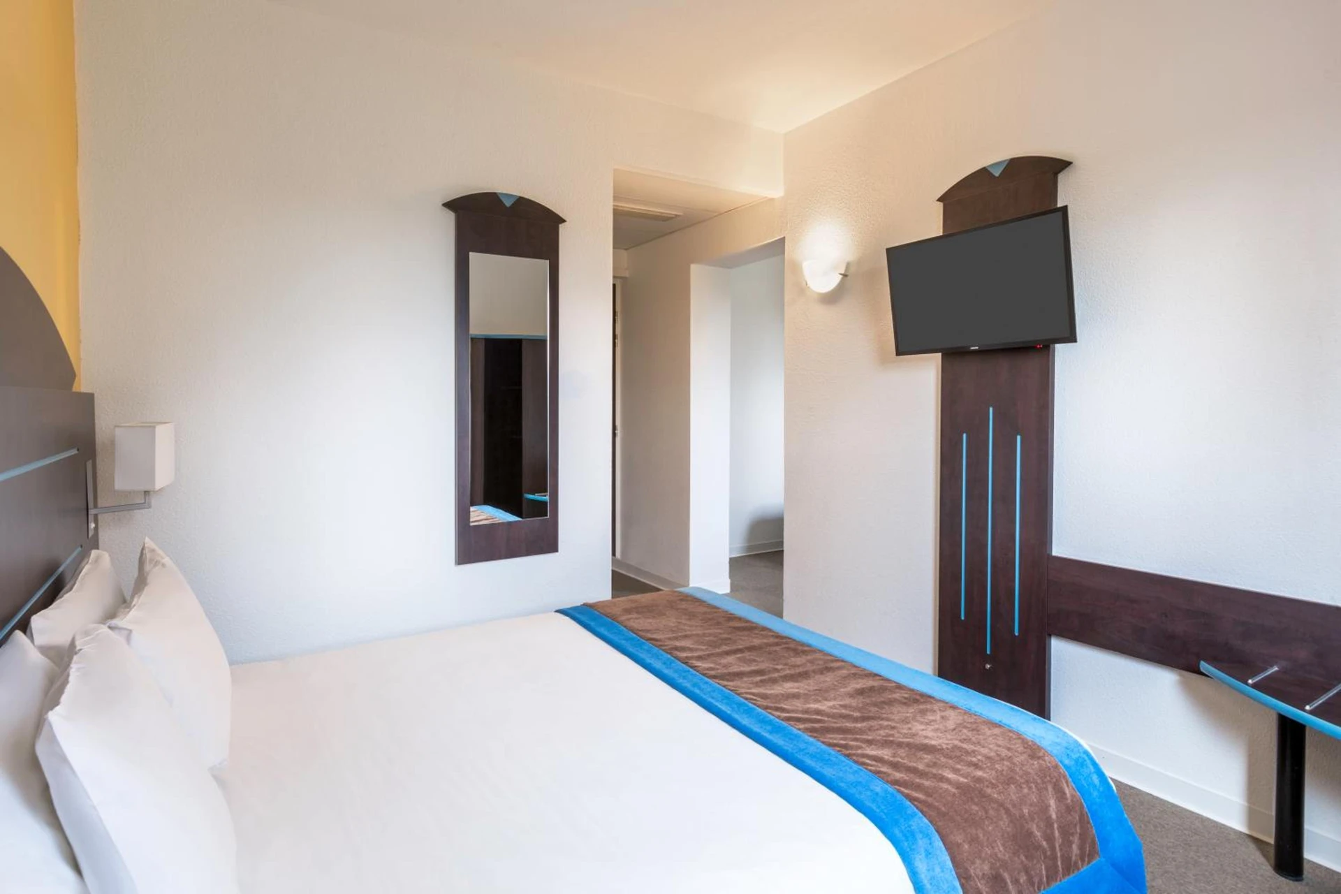 Chambre disponible pour un séminaire d'entreprise à Sure Hotel by Best Western Saint-Amand-Les-Eaux - Saint-Amand-les-Eaux