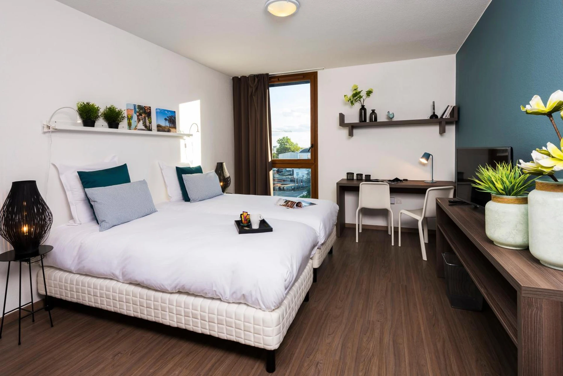 Chambre disponible pour un séminaire d'entreprise à Ténéo Apparthôtel Bordeaux Maritime - Cité du vin - Bordeaux