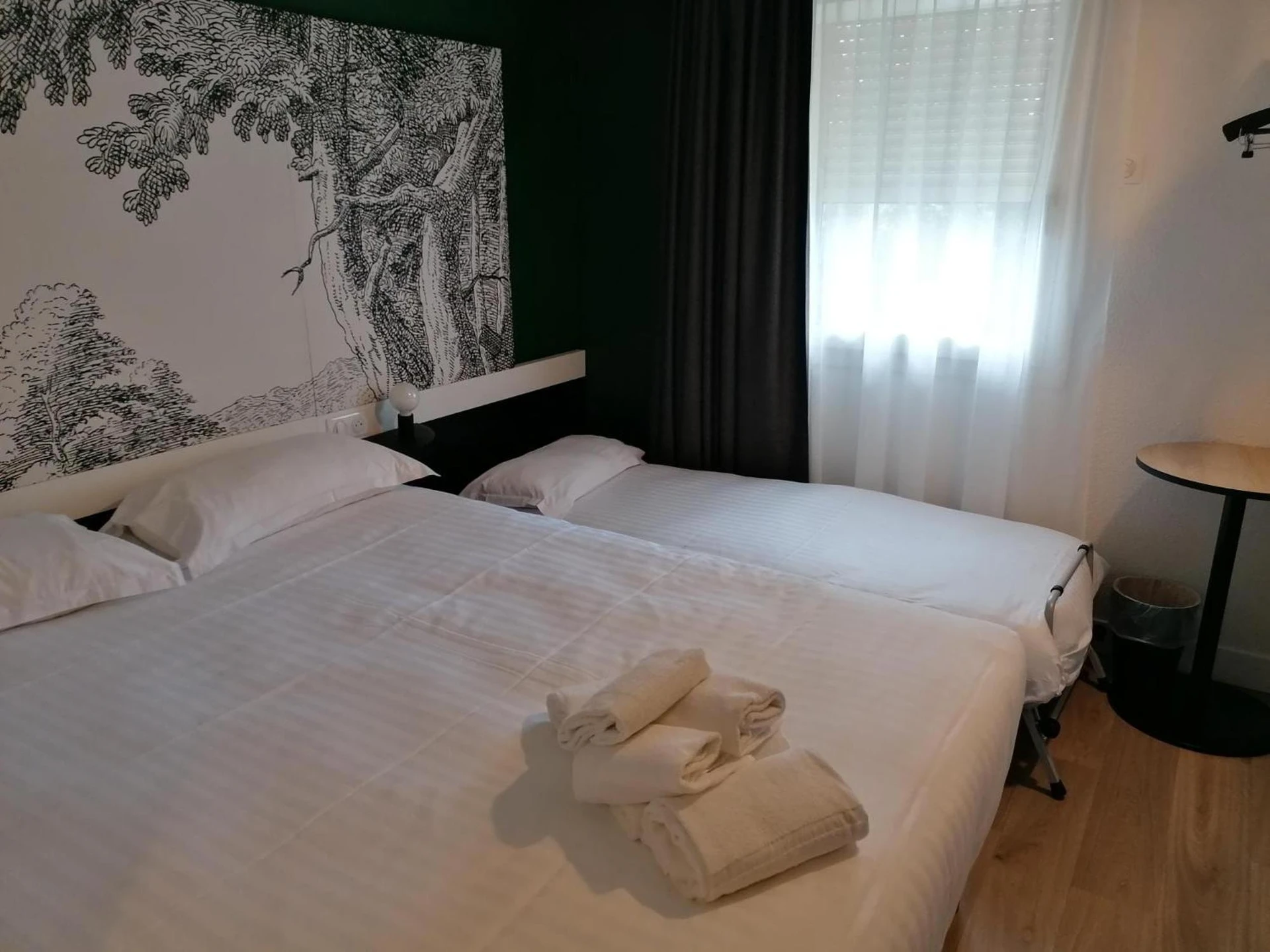 Chambre disponible pour un séminaire d'entreprise à The Originals City Hôtel Bordeaux Porte du Bassin - Gradignan
