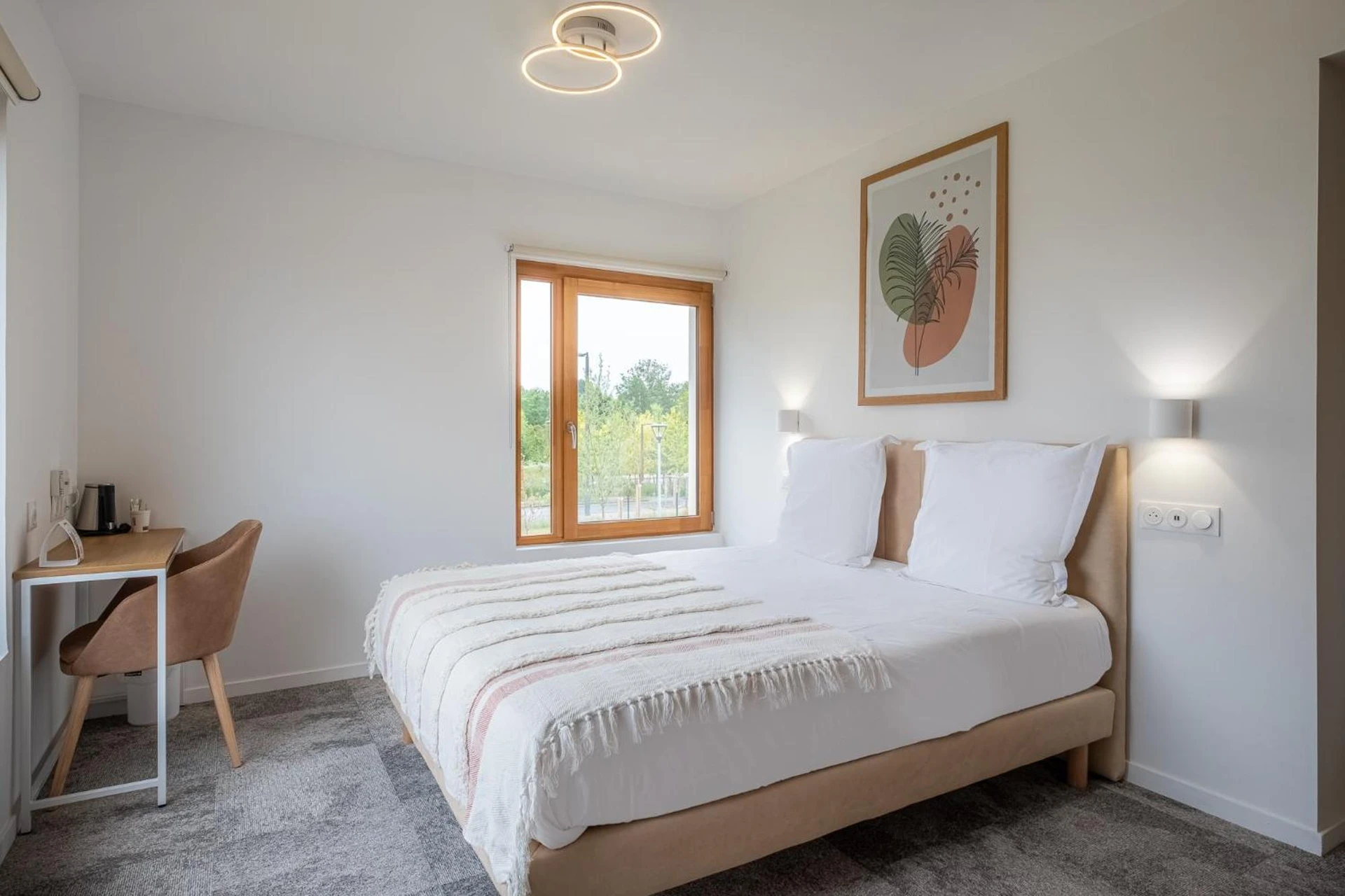 Chambre disponible pour un séminaire d'entreprise à The Originals Boutique Hôtel Amiens Sud - Amiens