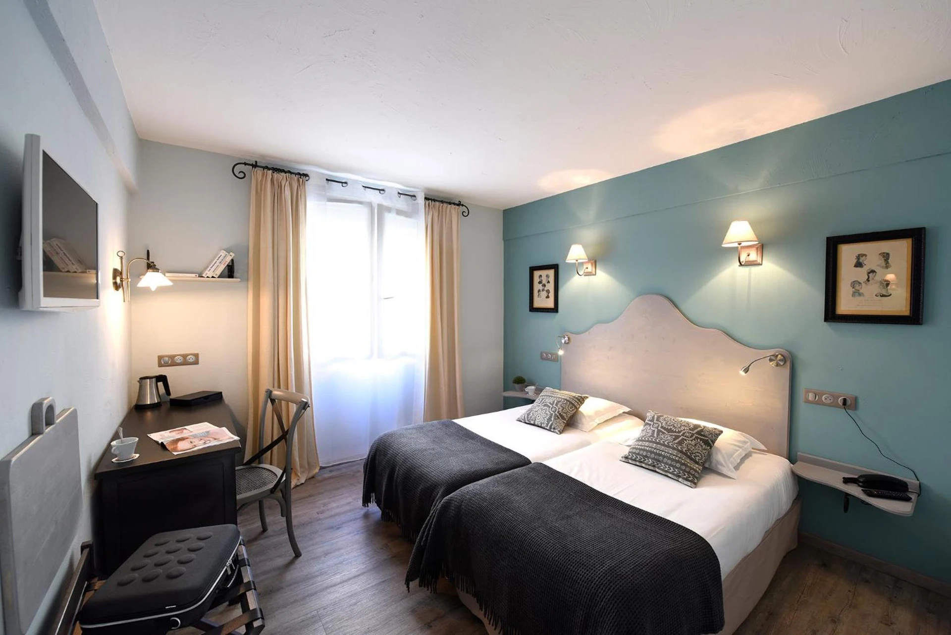 Chambre disponible pour un séminaire d'entreprise à The Originals Boutique, Hôtel du Parc, Cavaillon - Cavaillon