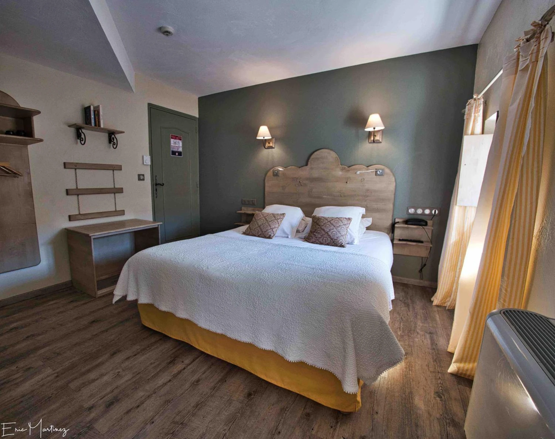 Chambre disponible pour un séminaire d'entreprise à The Originals Boutique, Hôtel du Parc, Cavaillon - Cavaillon