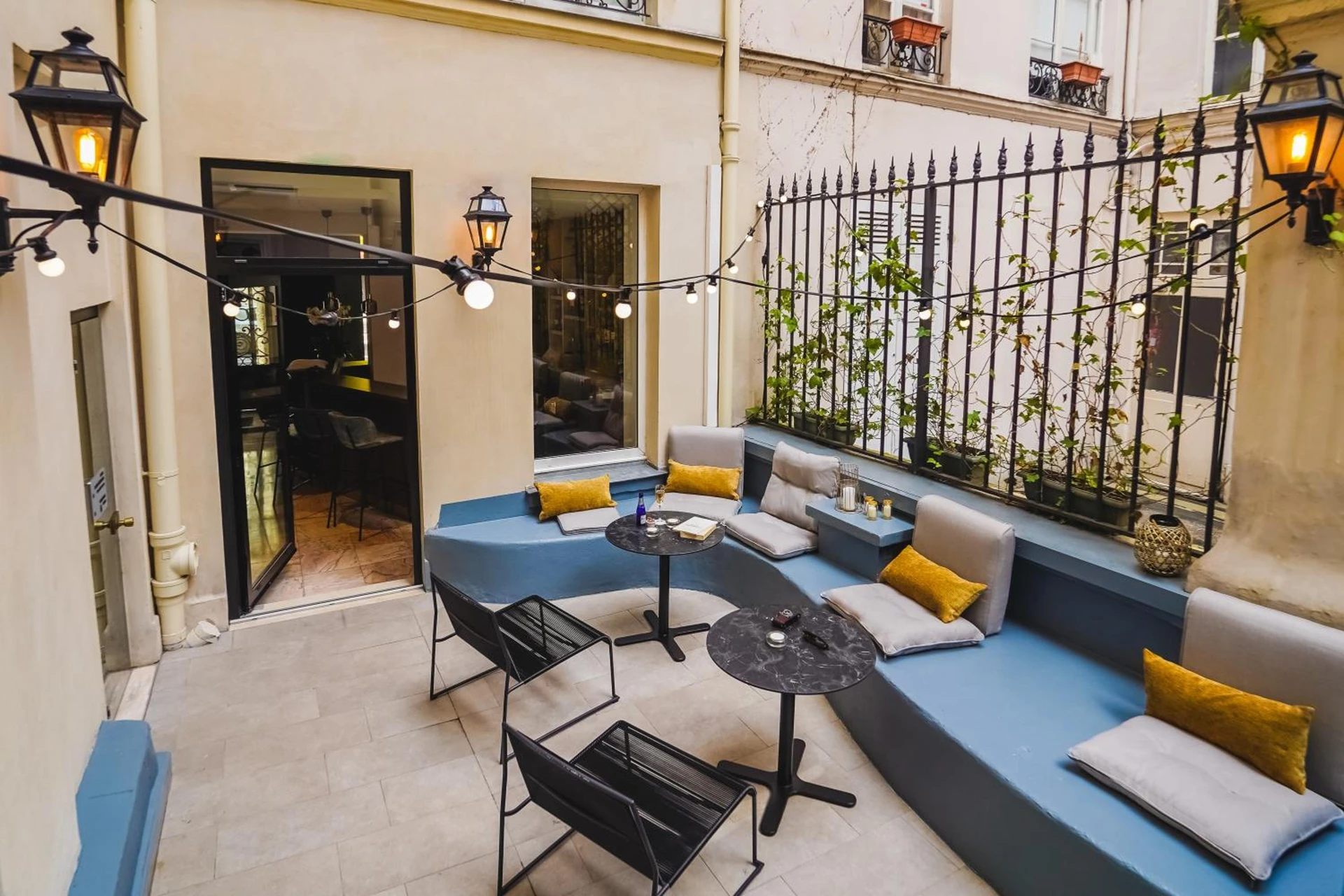 Ambiance de travail pour séminaire d'entreprise à Timhotel Invalides Eiffel - Paris