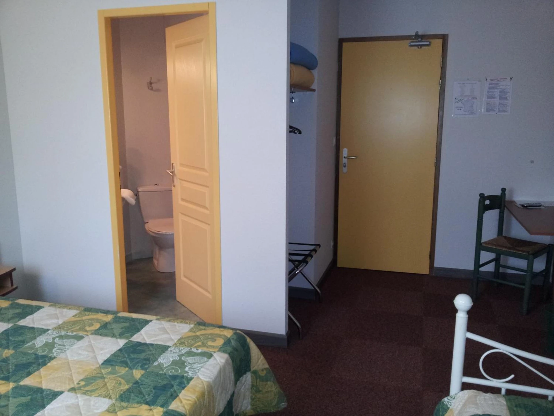 Magnifique chambre pour un séminaire d'entreprise à Tour Hôtel - Lesparre-Médoc