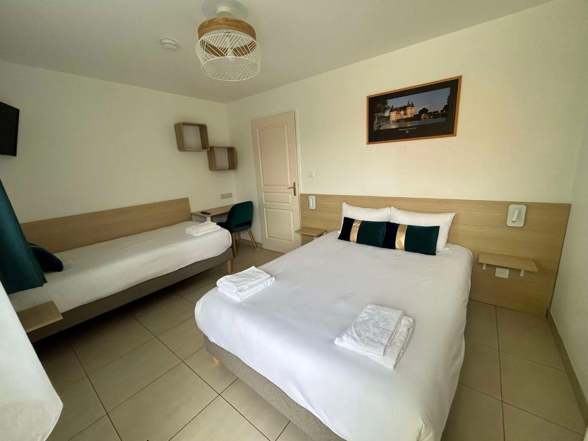 Magnifique chambre pour un séminaire d'entreprise à Villa Hotel - Poilly-lez-Gien
