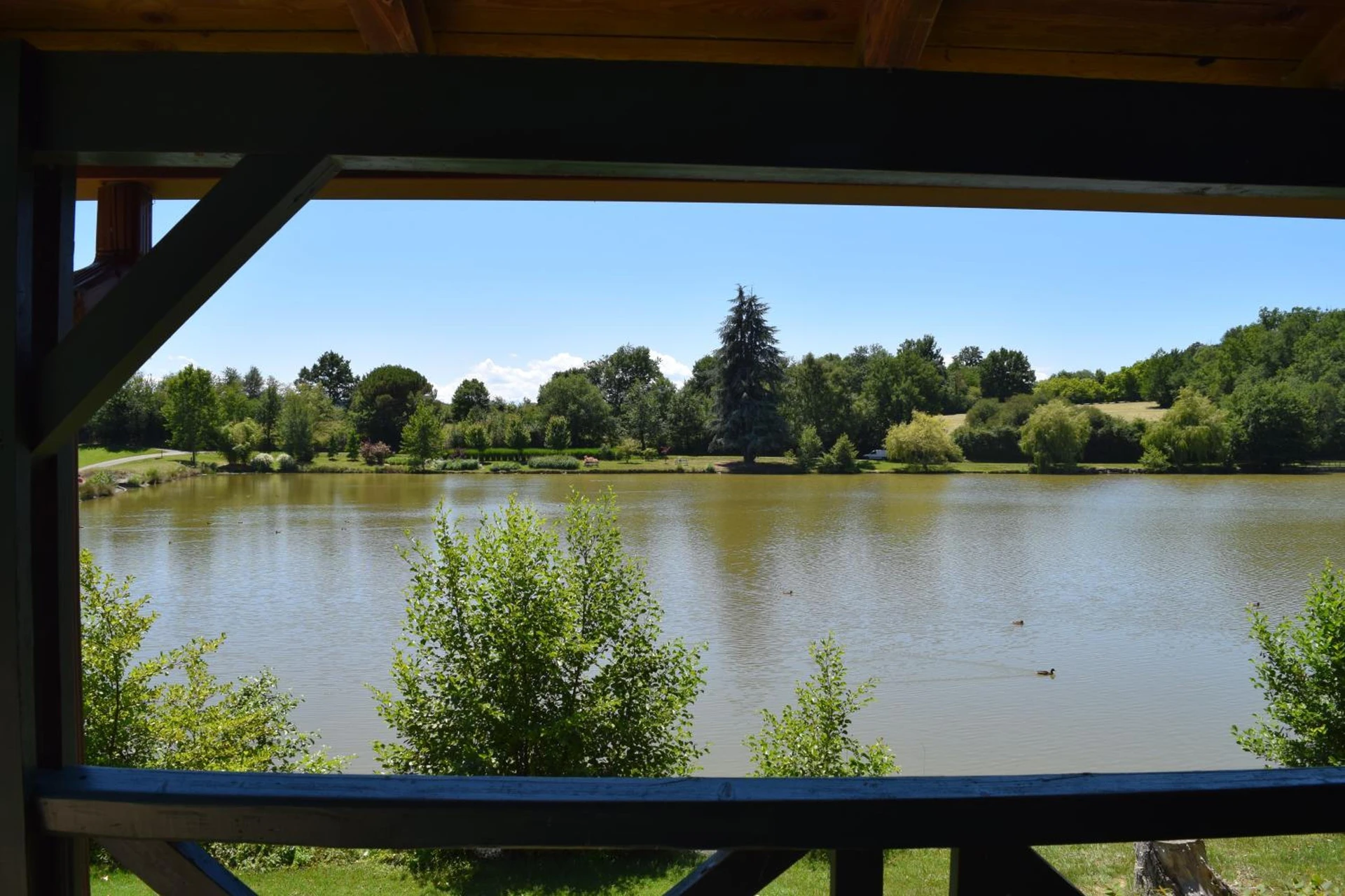 Magnifique chambre pour un séminaire d'entreprise à Camping - Village Vacances du Lac - Boulogne-sur-Gesse