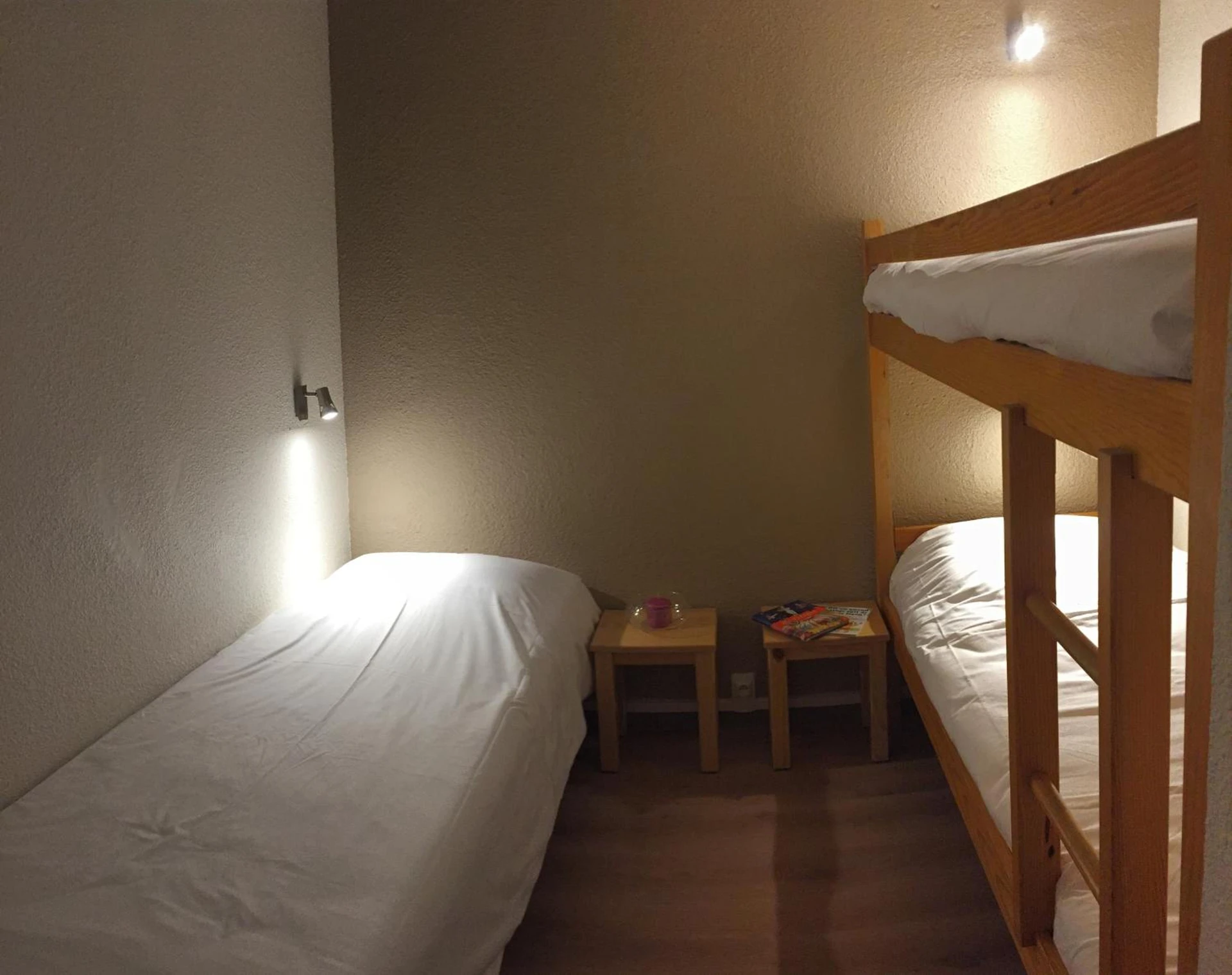 Magnifique chambre pour un séminaire d'entreprise à Village Vacances Le Tarbesou - Ax-les-Thermes