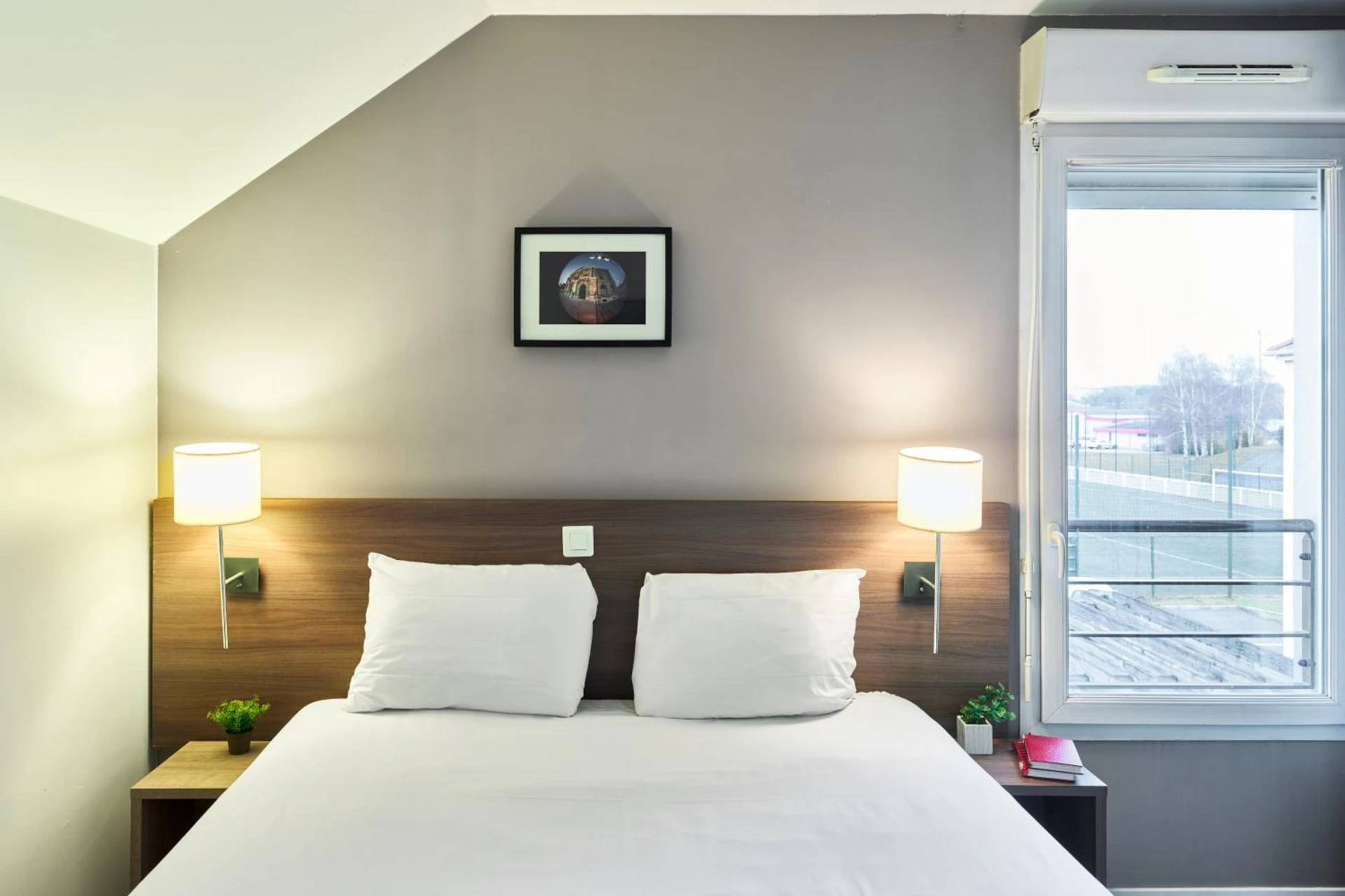 Magnifique chambre pour un séminaire d'entreprise à Zenitude Hôtel Résidences Roissy Village - Roissy-en-France